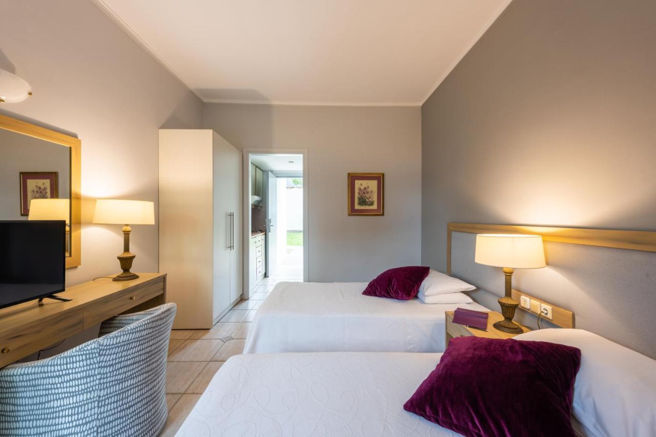 Porto Rio Hotel พาทรา ภายนอก รูปภาพ